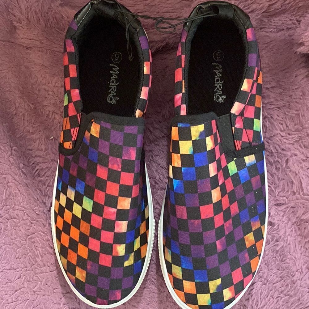 Rainbow Checkered Slip Ons‎